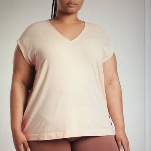 Athleta Avenue Tee. New with tags. Size 3X. Supima V Neck BLGW.